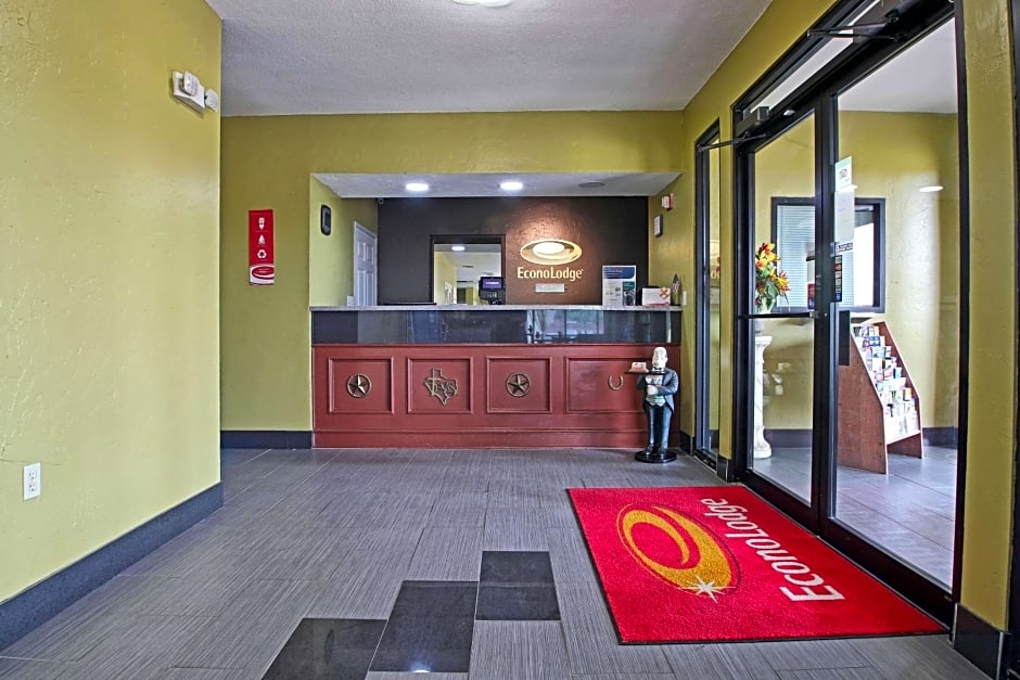 Econo Lodge Hillsboro I-35