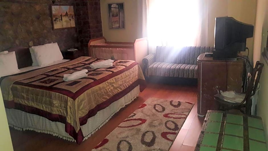 Otel Yorgo Seferis