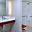 Holiday Inn Express Santa Rosa North By IHG