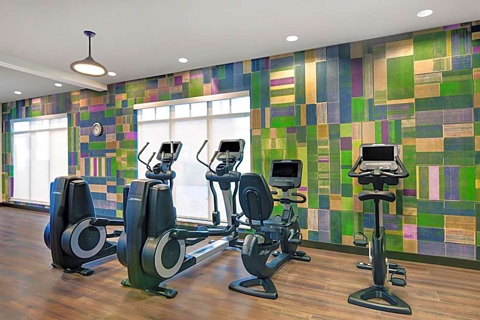 Courtyard by Marriott® Manhattan Aggieville