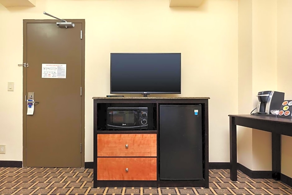 Holiday Inn Express & Suites - Atlanta Downtown by IHG