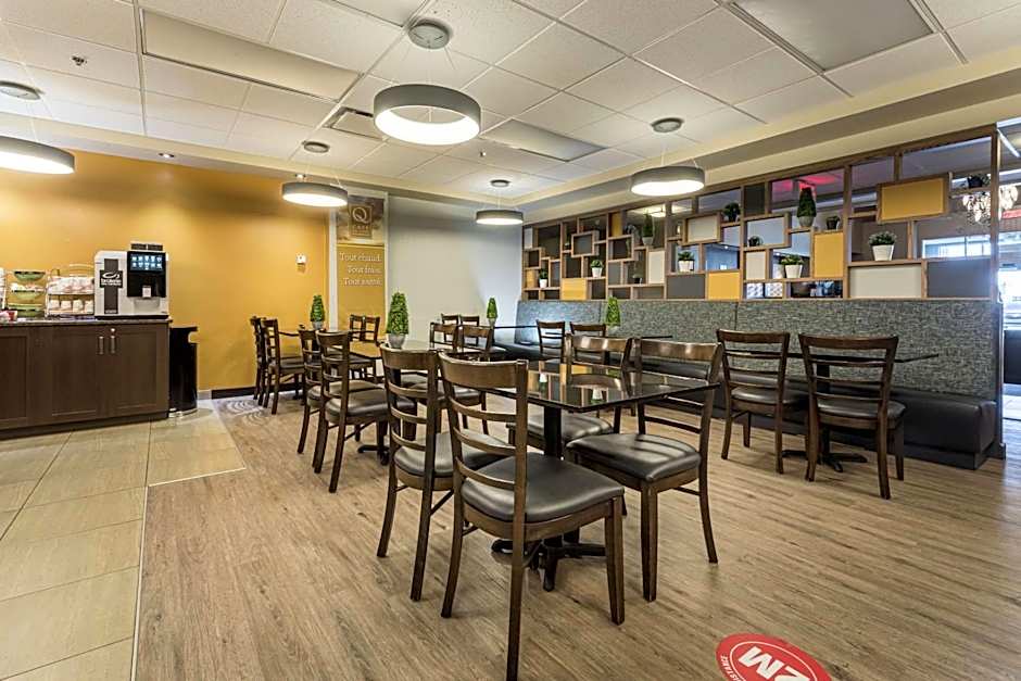 Quality Inn & Suites Victoriaville