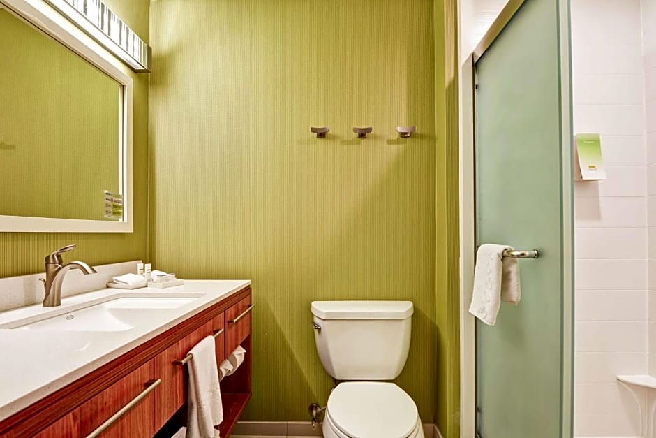 Home2 Suites by Hilton Charlotte Airport