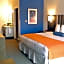 Guesthouse Inn & Suites Lexington