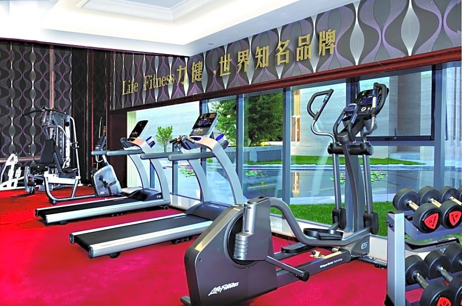 Imperial Palace Hotel