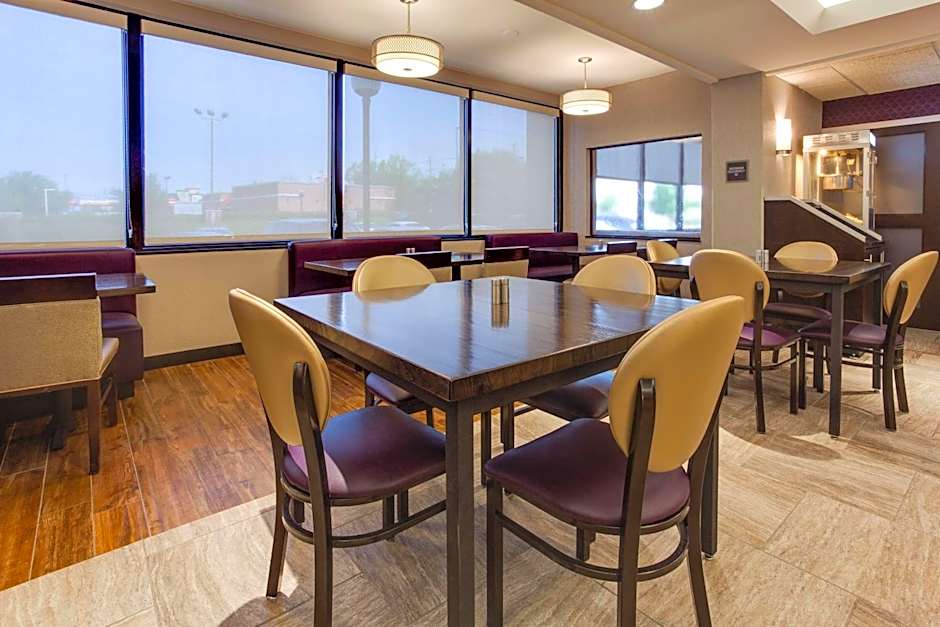 Drury Inn & Suites Louisville