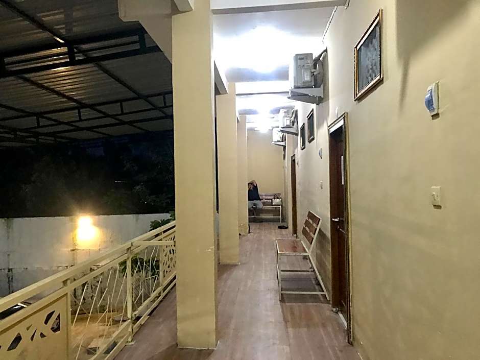 Grand Hagawa Syariah near Alun Alun Lamongan RedPartner