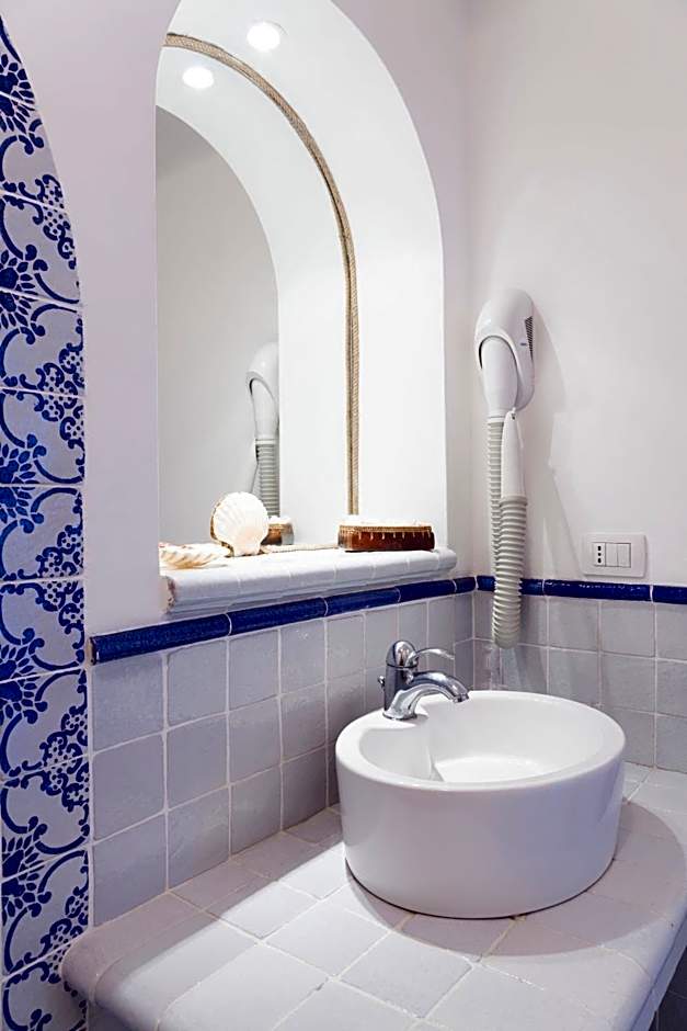 Quartara Boutique Hotel