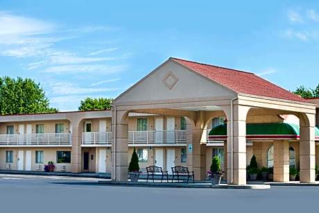 Baymont by Wyndham Sandusky