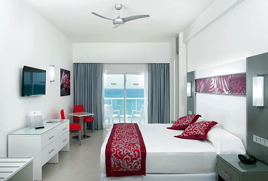 Riu Playa Blanca - All Inclusive