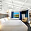 Lakeview Colonial Motel