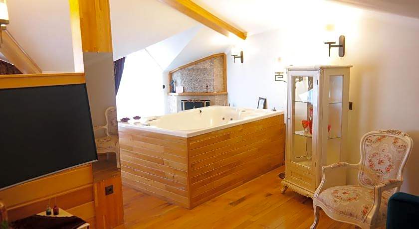 Asiklar boutique hotel 