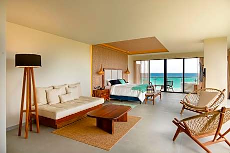 Premium Panorama Ocean Front