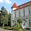 Hotel & Restaurant Waldschlosschen