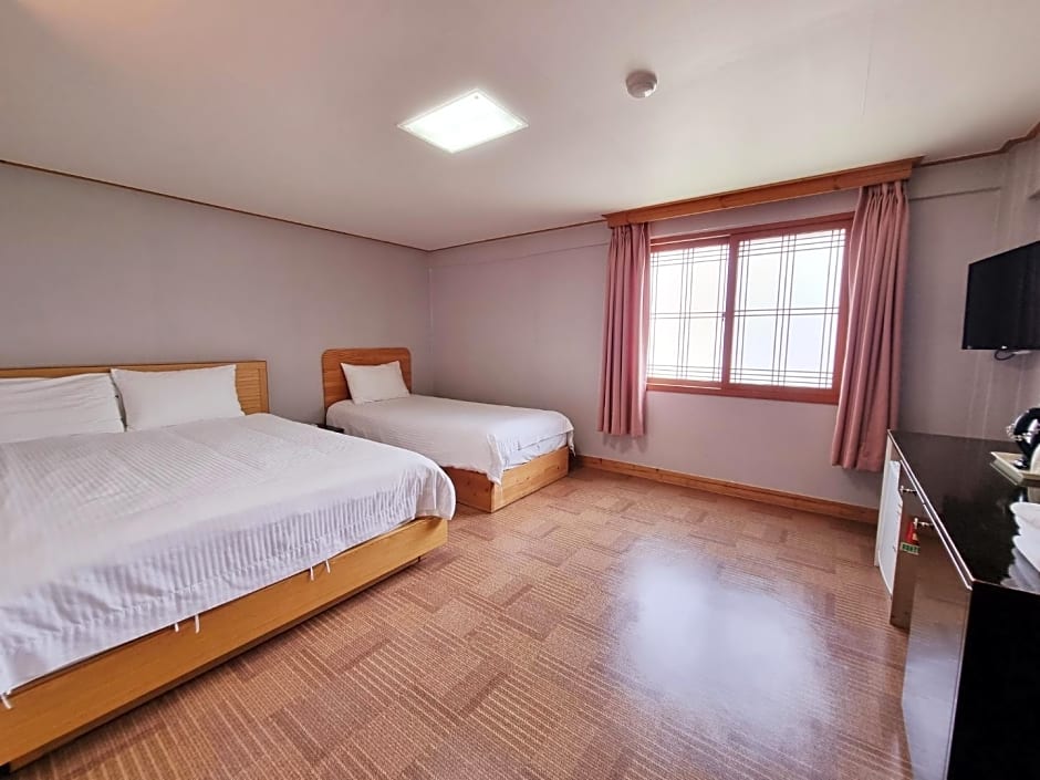 Hotel G
