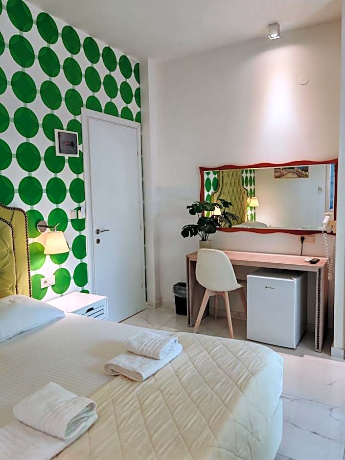 Hotel George