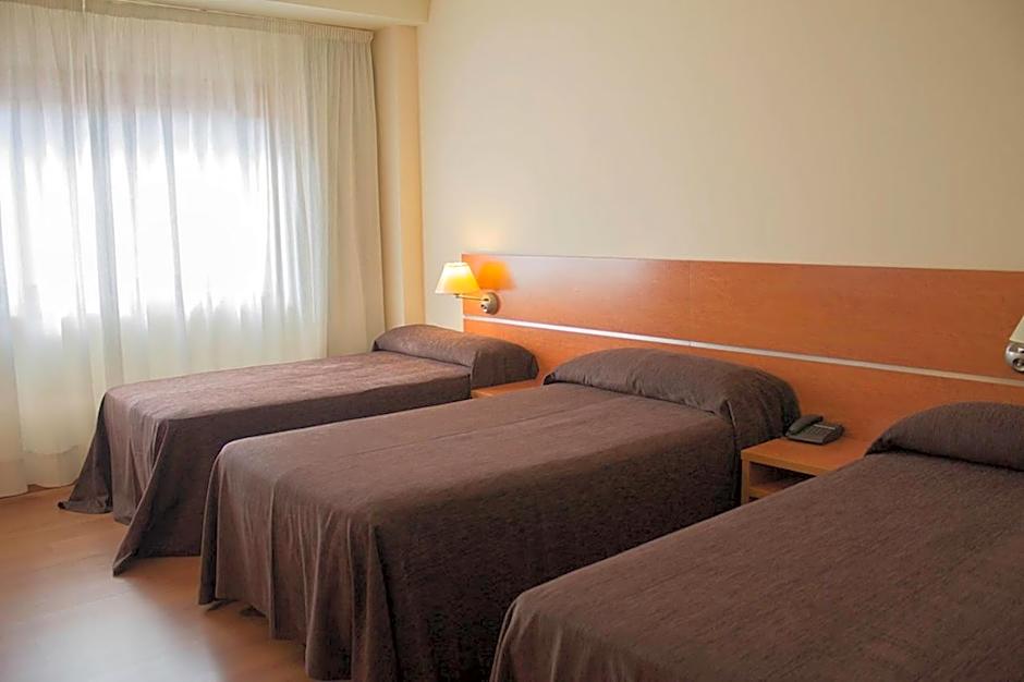 Photo 1 of 1 of Triple Room