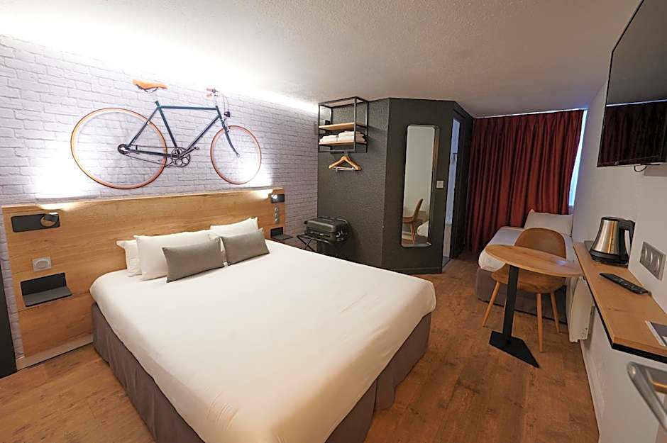 Kyriad Hotel Laval