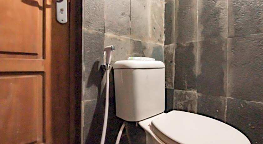 Urbanview Hotel Kangen Bungalow Purwakarta by RedDoorz