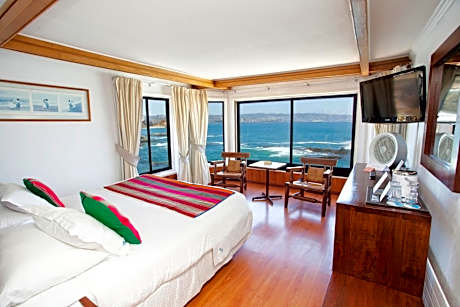 Hotel Oceanic