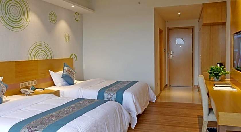 GreenTree Inn Qionghai Bo'ao Railway Station