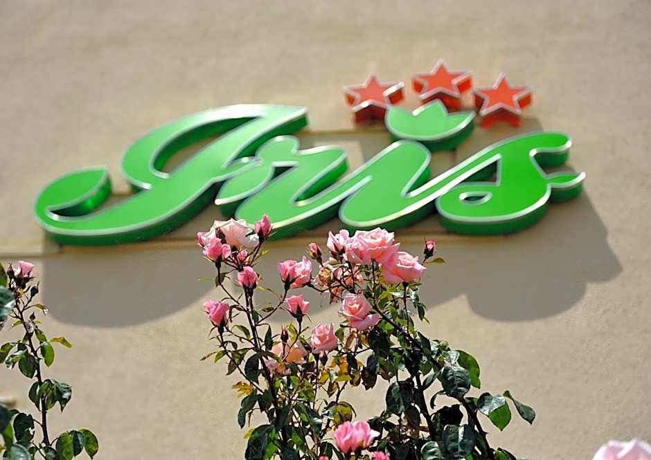 Hotel Iris