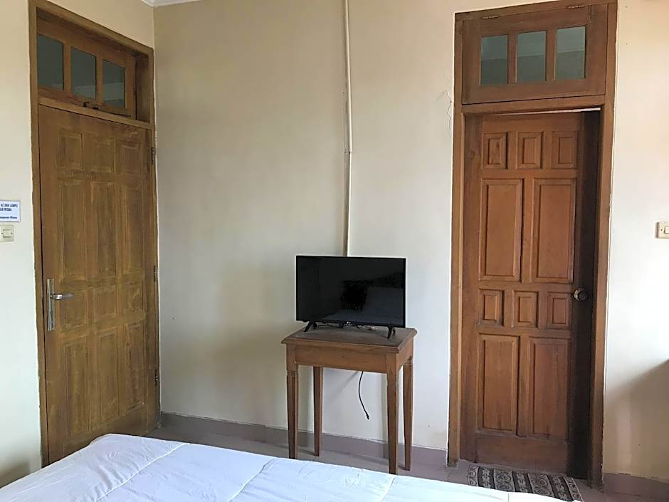 Wisma Atma Bhakti near Solo Square Mitra RedDoorz