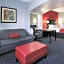 La Quinta Inn & Suites by Wyndham Dallas Hutchins