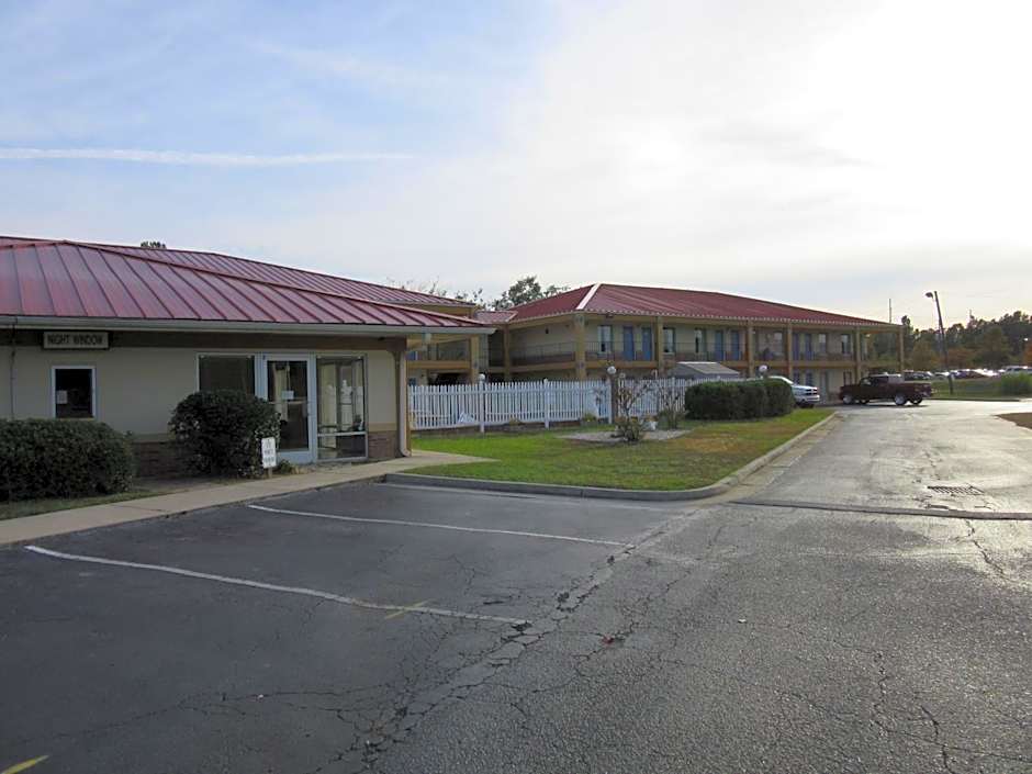 Days Inn by Wyndham Augusta Wheeler Road