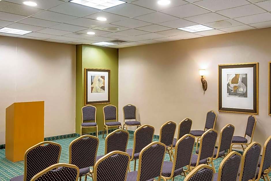 Exton Hotel and Conference Center