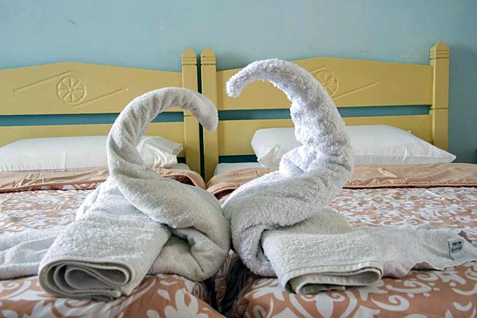 Vardes Hotel Studios