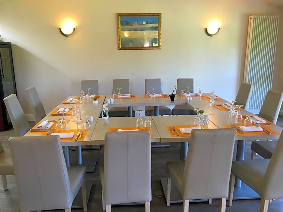 Logis Hôtel Val de Vienne