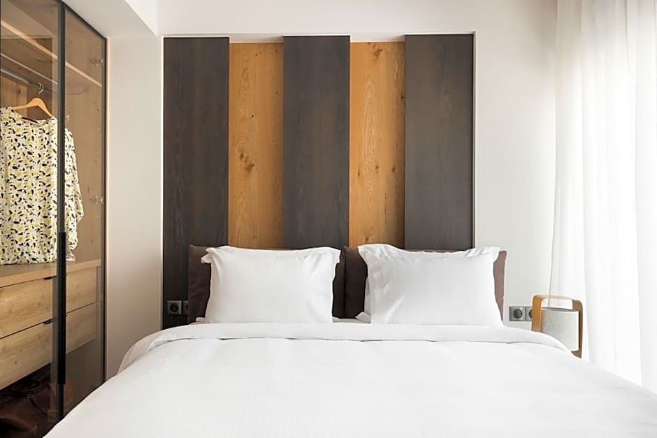 LUX&EASY Athens Downtown Apartments