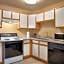 Hawthorn Extended Stay by Wyndham Milwaukee Airport