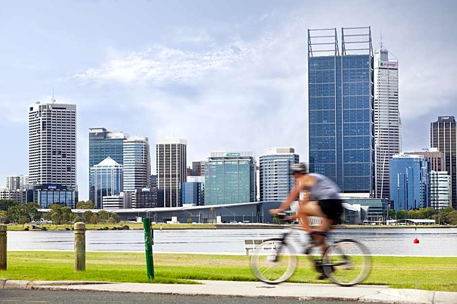 The Peninsula Riverside Serviced Apartments