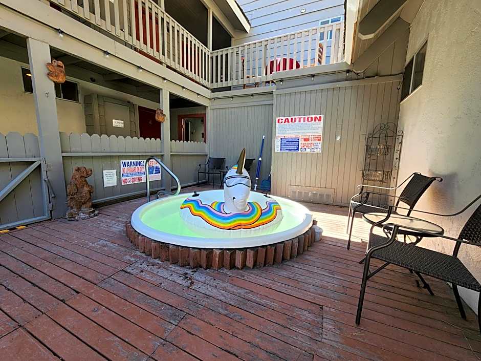 Cinnamon Bear Inn Bed And Breakfast