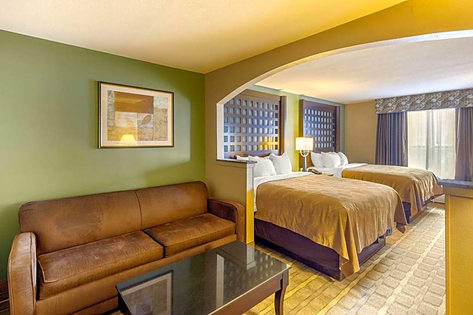 Quality Suites Sherman
