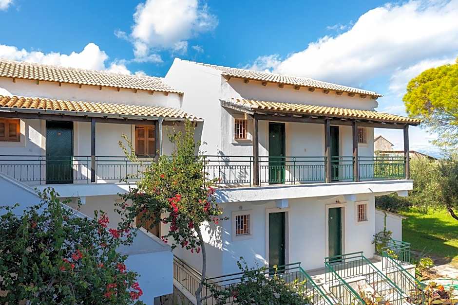 Island Kavos Annex studios