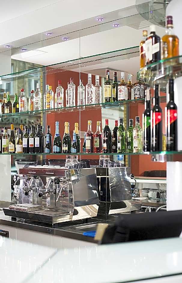 Royal Park Boutique Hotel