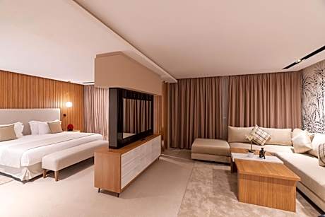 Premium Suite, King Size Bed, Atlas mountains View