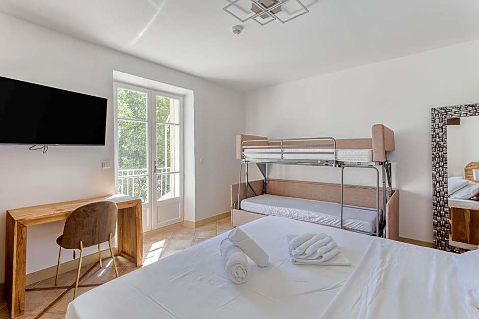 DOMAINE DE LA NERTHE- HOTEL PROVENCE MEDITERRANEE