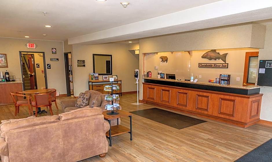 Clatskanie River Inn