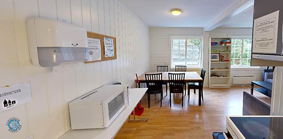 Hardanger Hostel B&B