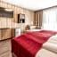 Hotel Astrid - Ski In - Ski Out