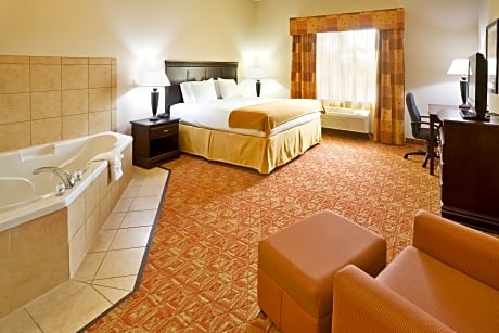1 King Bed Suite