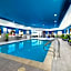 Hampton Inn By Hilton & Suites Marina