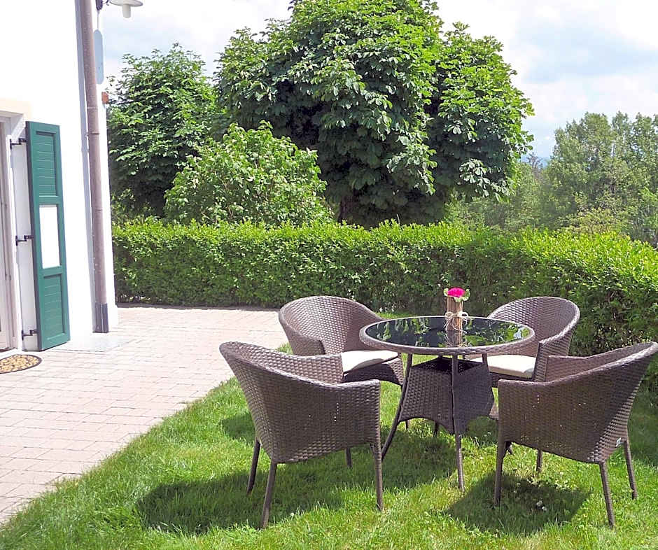 Villa Maier B&B & Apartments