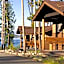 Grand Lake Lodge