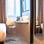 Brit Hotel Nantes La Beaujoire - L'Amandine