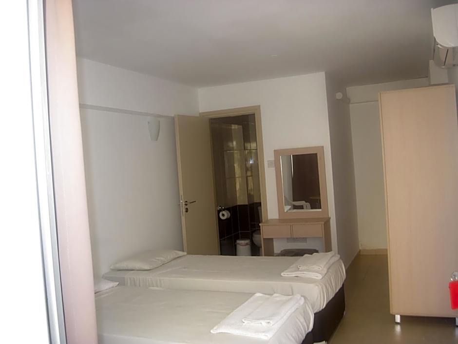 A Maos Hotel Apartments